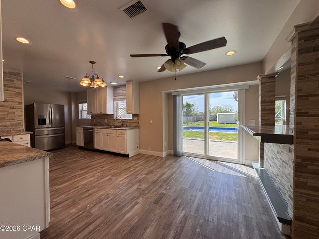 607 Plantation Court, Panama City, FL 32404