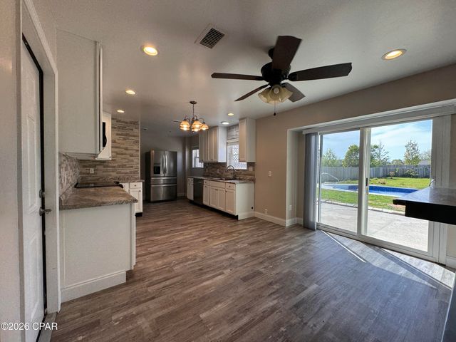 607 Plantation Court, Panama City, FL 32404