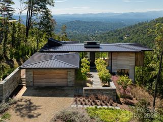 353 Retreat Ridge Way, Asheville, NC 28804