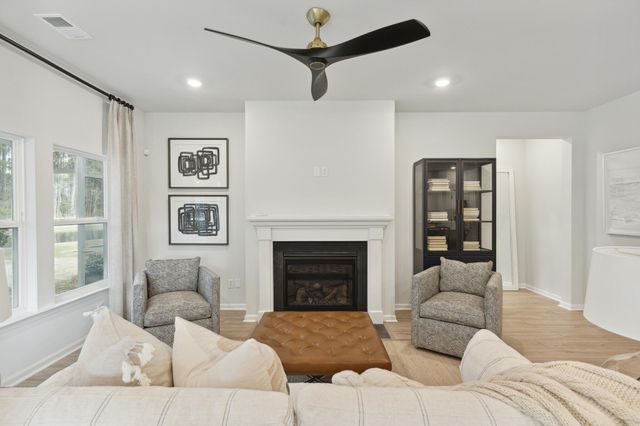 1138 Razor Clam Way, Summerville, SC 29485