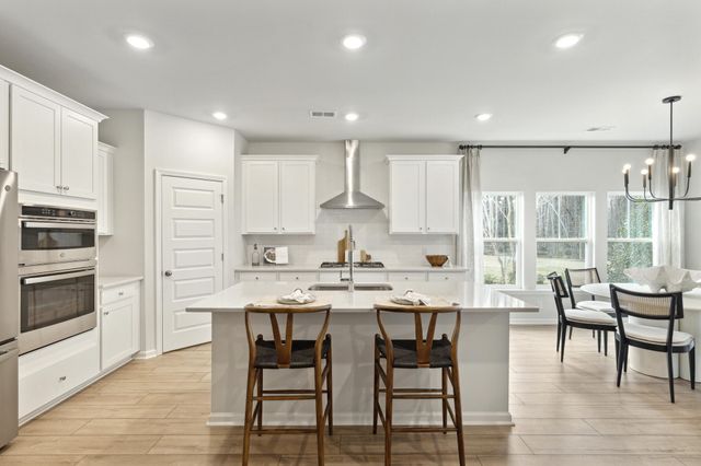 1138 Razor Clam Way, Summerville, SC 29485