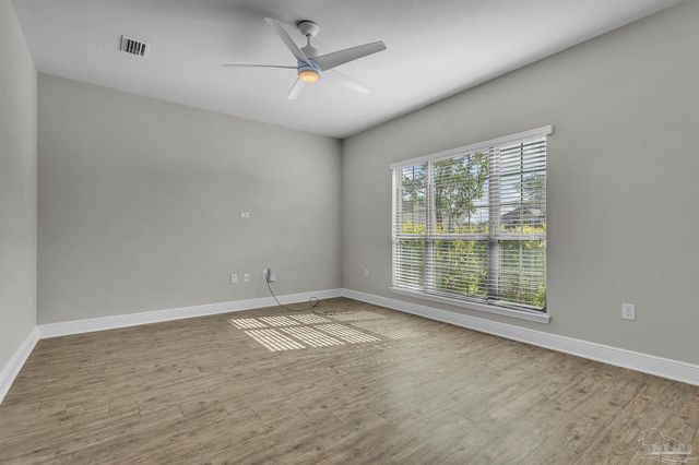 5865 W Cambridge Way, Pace, FL 32571