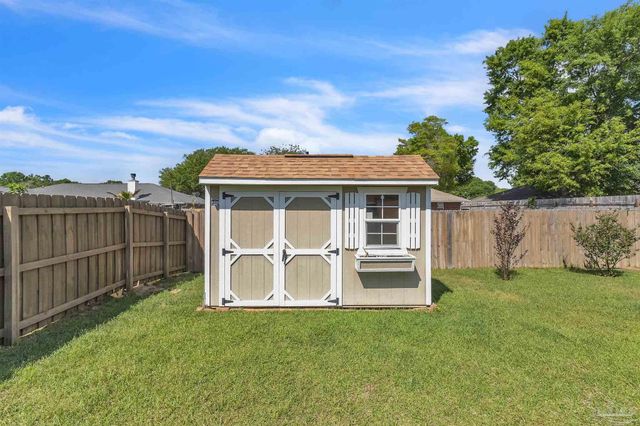 5865 W Cambridge Way, Pace, FL 32571