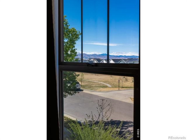 1422 Haystack Way, Lafayette, CO 80026