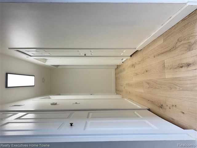 16804 E 12 Mile Road, Roseville, MI 48066