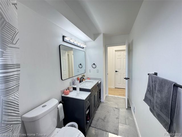 16804 E 12 Mile Road, Roseville, MI 48066