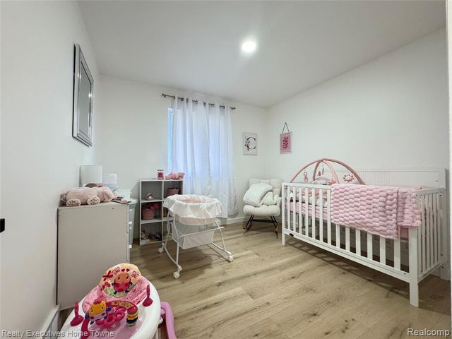 16804 E 12 Mile Road, Roseville, MI 48066