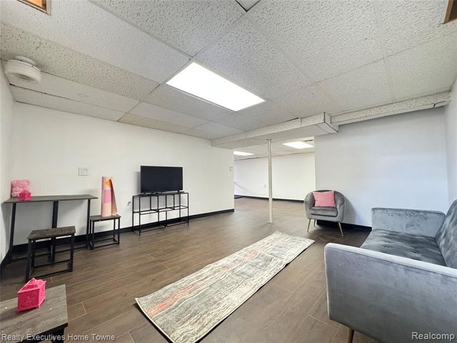 16804 E 12 Mile Road, Roseville, MI 48066