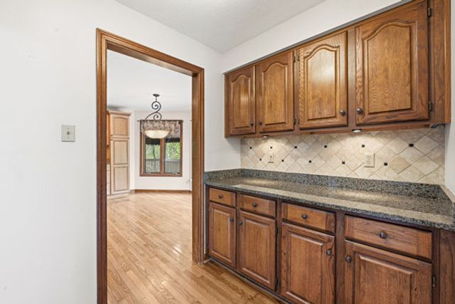 2493 Elkridge Drive DRIVE, Franklin Park, PA 15090