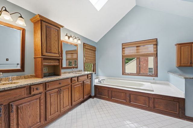 2493 Elkridge Drive DRIVE, Franklin Park, PA 15090