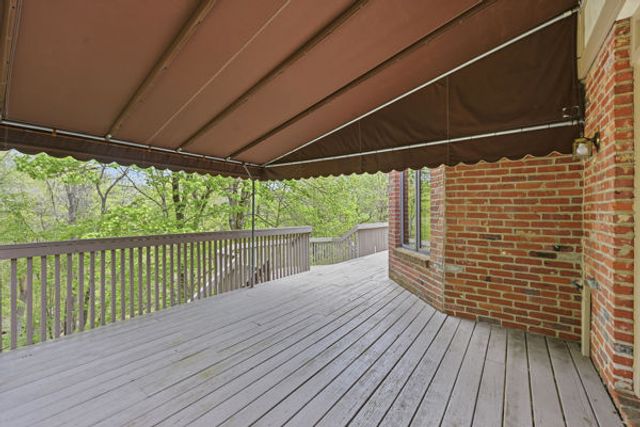 2493 Elkridge Drive DRIVE, Franklin Park, PA 15090