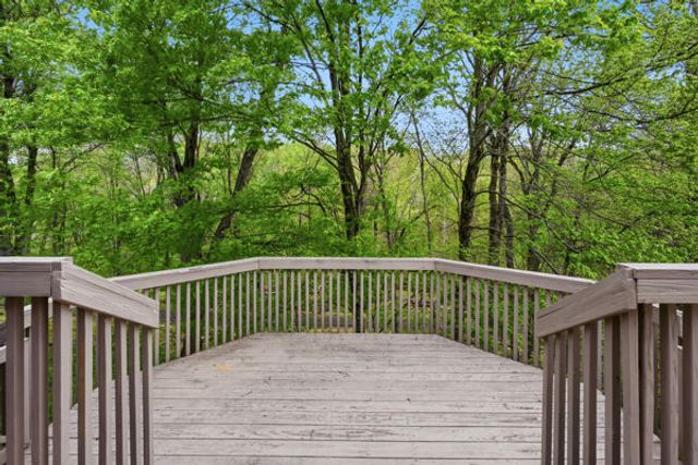 2493 Elkridge Drive DRIVE, Franklin Park, PA 15090