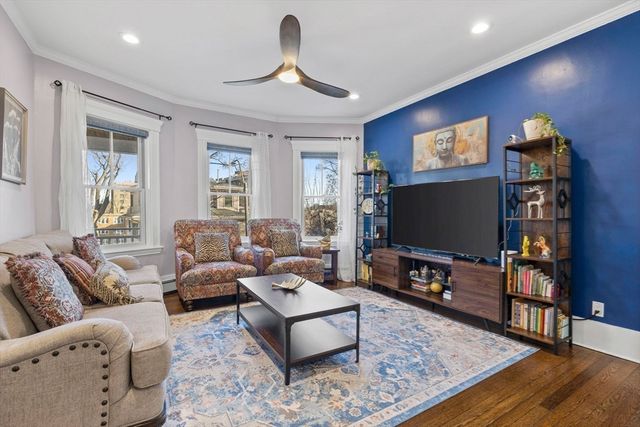 62 Atherton Rd. A, Brookline, MA 02446