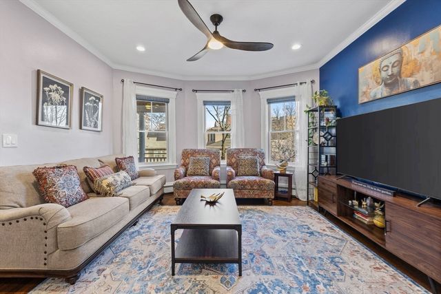 62 Atherton Rd. A, Brookline, MA 02446