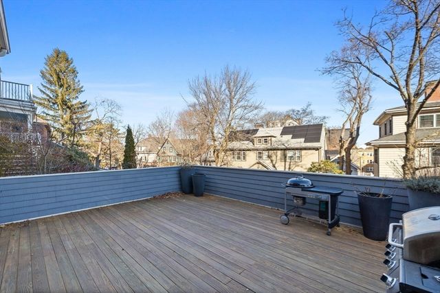62 Atherton Rd. A, Brookline, MA 02446