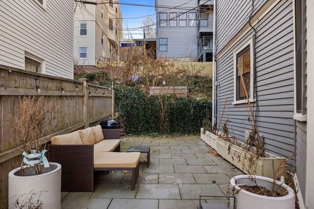 62 Atherton Rd. A, Brookline, MA 02446