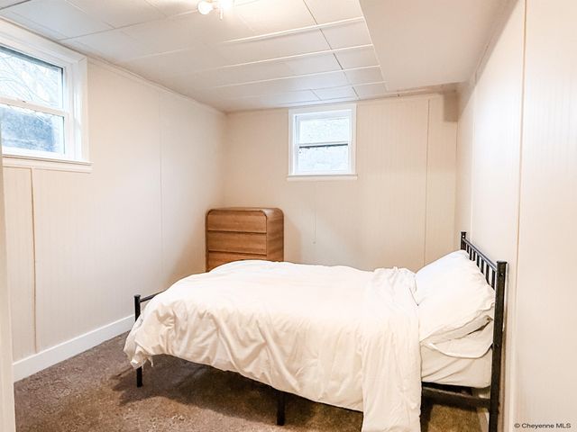 2985 HENDERSON DR, Cheyenne, WY 82001