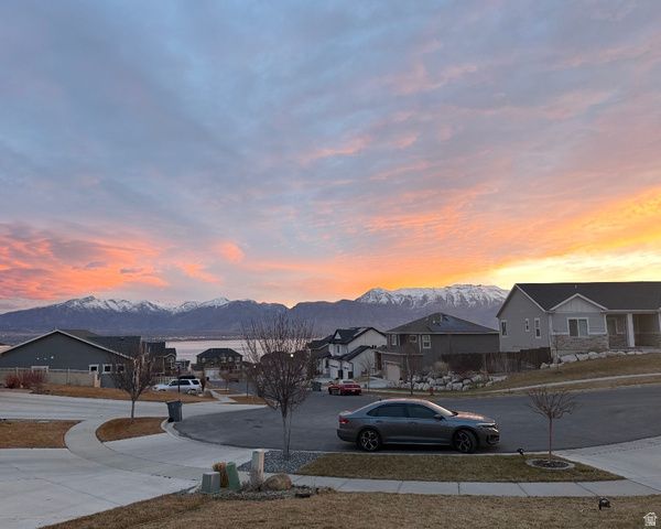 3123 S DEER CANYON DR, Saratoga Springs, UT 84045