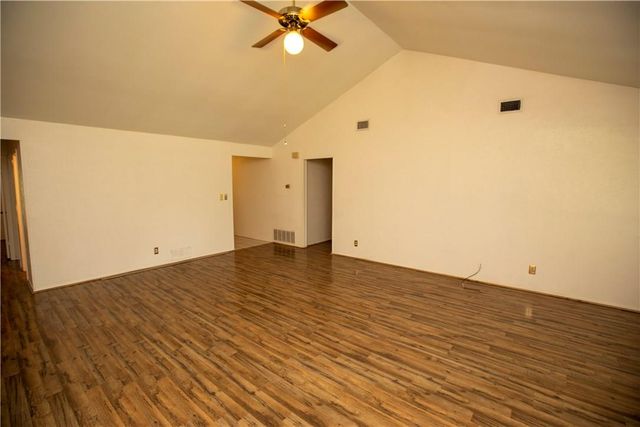4913 WING RD, Austin, TX 78749