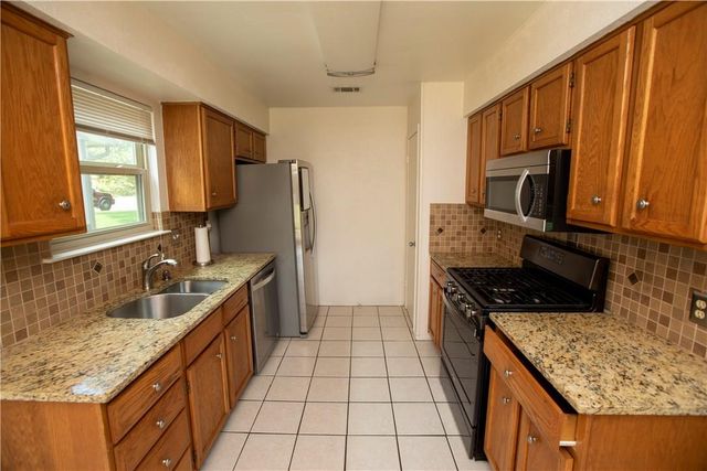 4913 WING RD, Austin, TX 78749