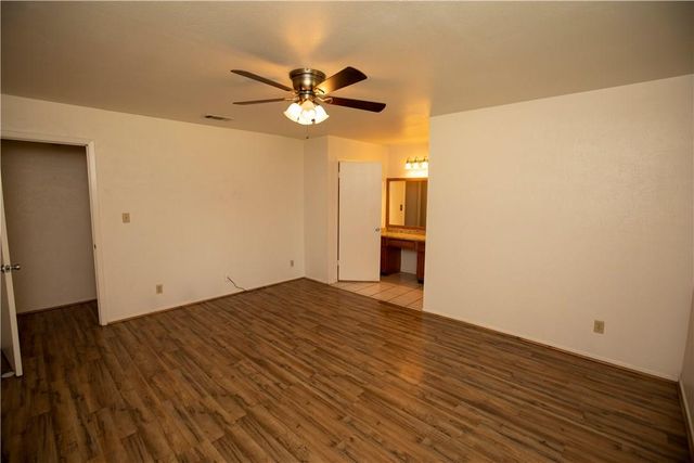 4913 WING RD, Austin, TX 78749