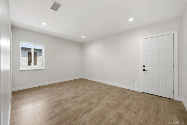 2904 W Chandler, Burbank, CA 91505