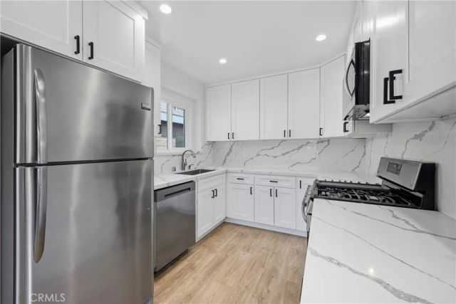 2904 W Chandler, Burbank, CA 91505