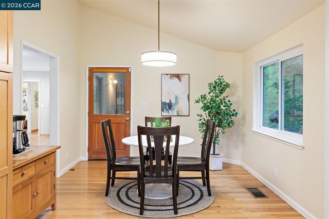 166 Midship Dr, Hercules, CA 94547