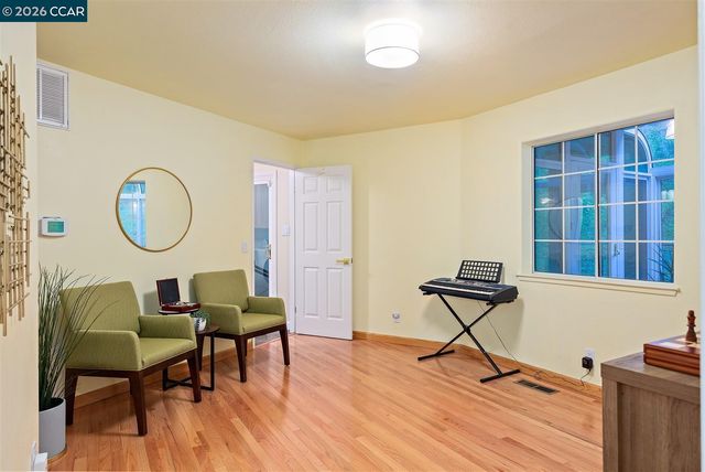 166 Midship Dr, Hercules, CA 94547