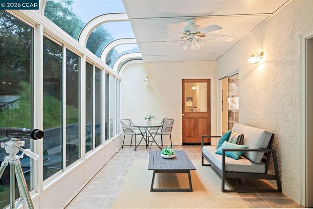 166 Midship Dr, Hercules, CA 94547