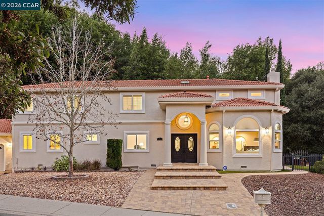 166 Midship Dr, Hercules, CA 94547