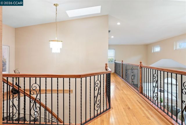 166 Midship Dr, Hercules, CA 94547