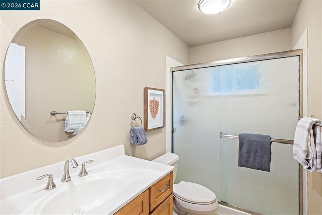 166 Midship Dr, Hercules, CA 94547