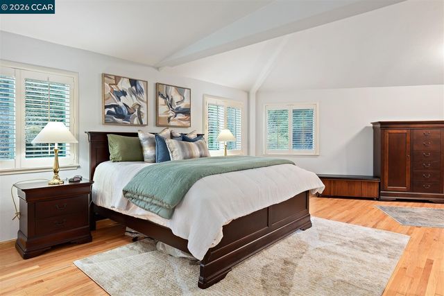 166 Midship Dr, Hercules, CA 94547