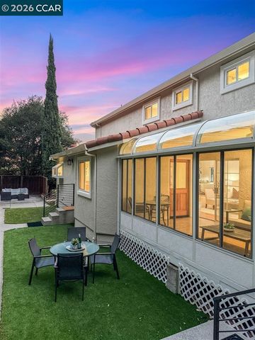 166 Midship Dr, Hercules, CA 94547