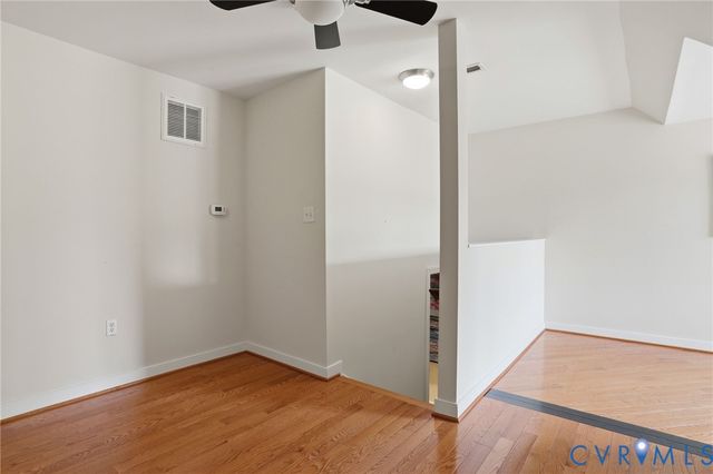 3465 Manor Grove Cir, Glen Allen, VA 23059