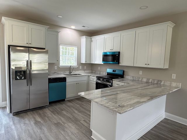 10550 W Highway 19, Loris, SC 29569