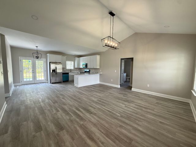 10550 W Highway 19, Loris, SC 29569