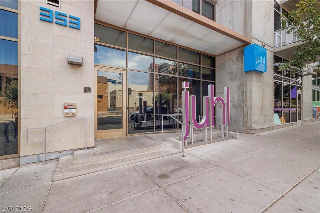 353 East Bonneville Avenue 369, Las Vegas, NV 89101