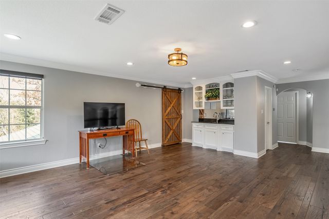 300 Private Road 5294, Yantis, TX 75497
