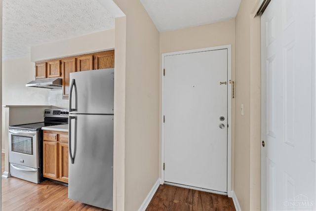 9511 Canyon Pass Drive, West Chester, OH 45011