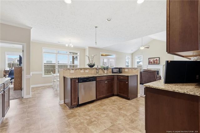 3313 Michler Lane, Fayetteville, NC 28304