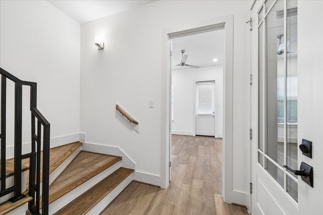 1222 W 21st Street, Houston, TX 77008
