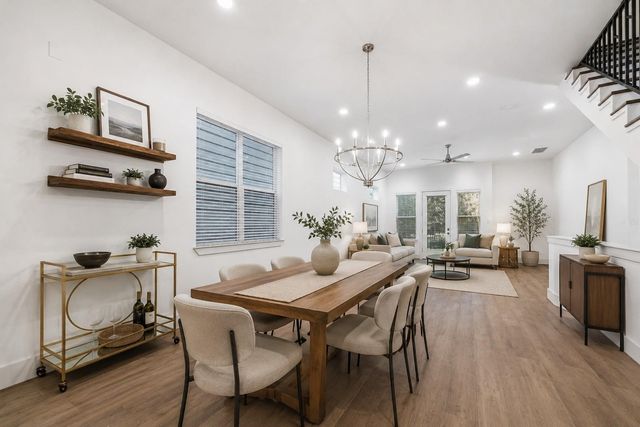 1222 W 21st Street, Houston, TX 77008
