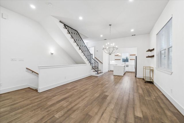 1222 W 21st Street, Houston, TX 77008