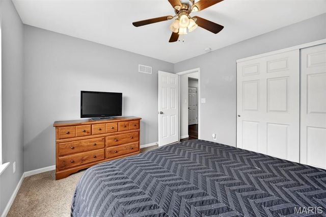 448 Peruque Hills Parkway, Wentzville, MO 63385