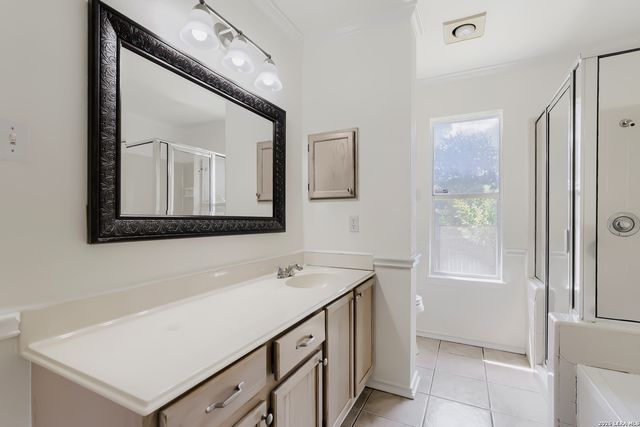 1911 ALMOND DR, San Antonio, TX 78247