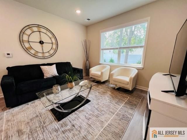 463 Old Post Road, Edison, NJ 08817