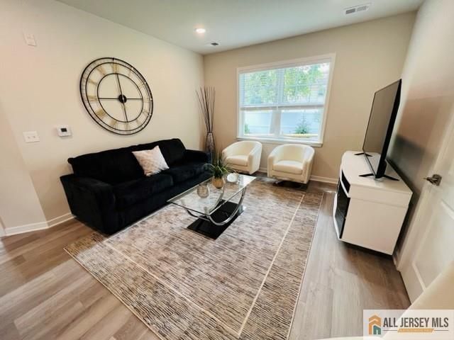 463 Old Post Road, Edison, NJ 08817