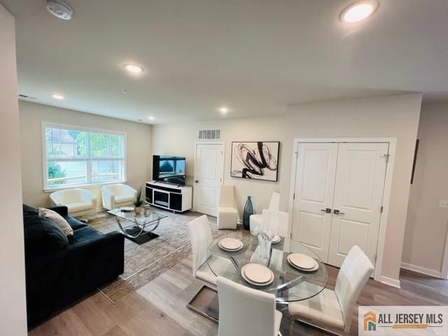 463 Old Post Road, Edison, NJ 08817